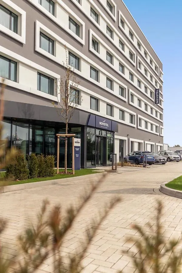 Novotel Duesseldorf Airport 4*, Düsseldorf